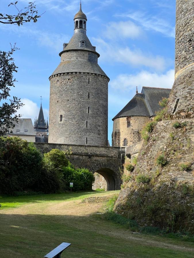 Bed and Breakfast La Madeleine Châteaugiron Exterior foto